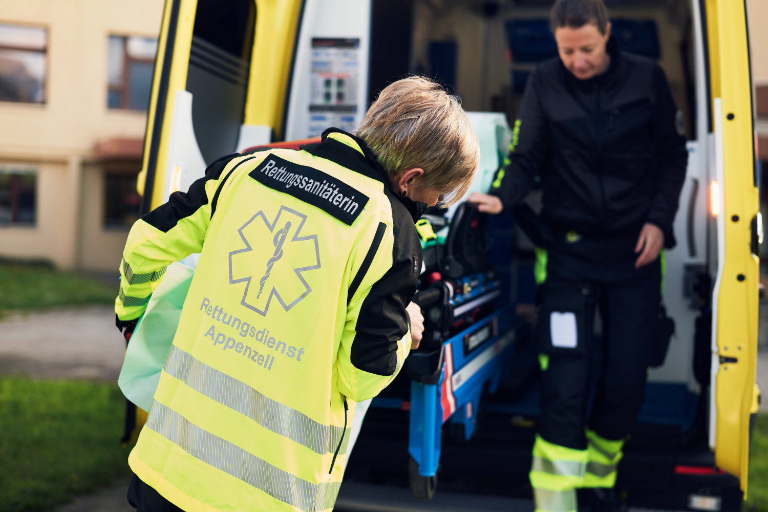 Dipl. Rettungssanitäter:in HF oder Transportsanitäter:in eidg. FA 80-100% (m, w, d)